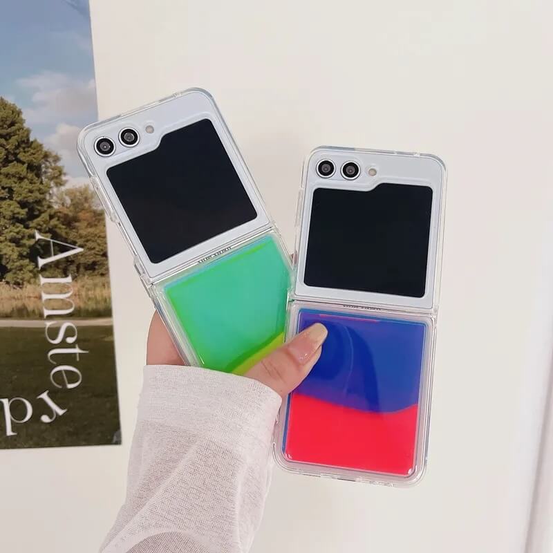 Glow in Dark Quicksand Z Flip 5 Case