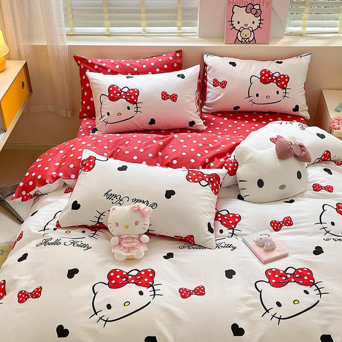 Hello Kitty Bedding Set