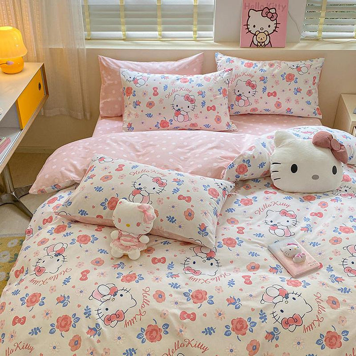 Hello Kitty Bedding Set