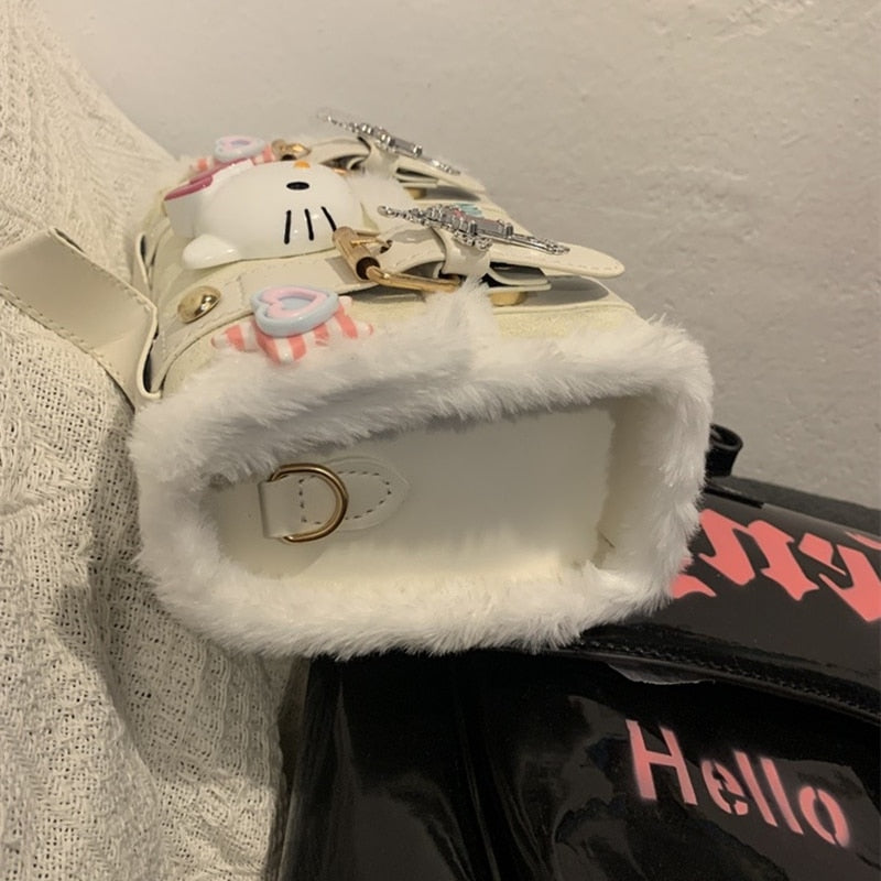 Hello Kitty Messenger Bag