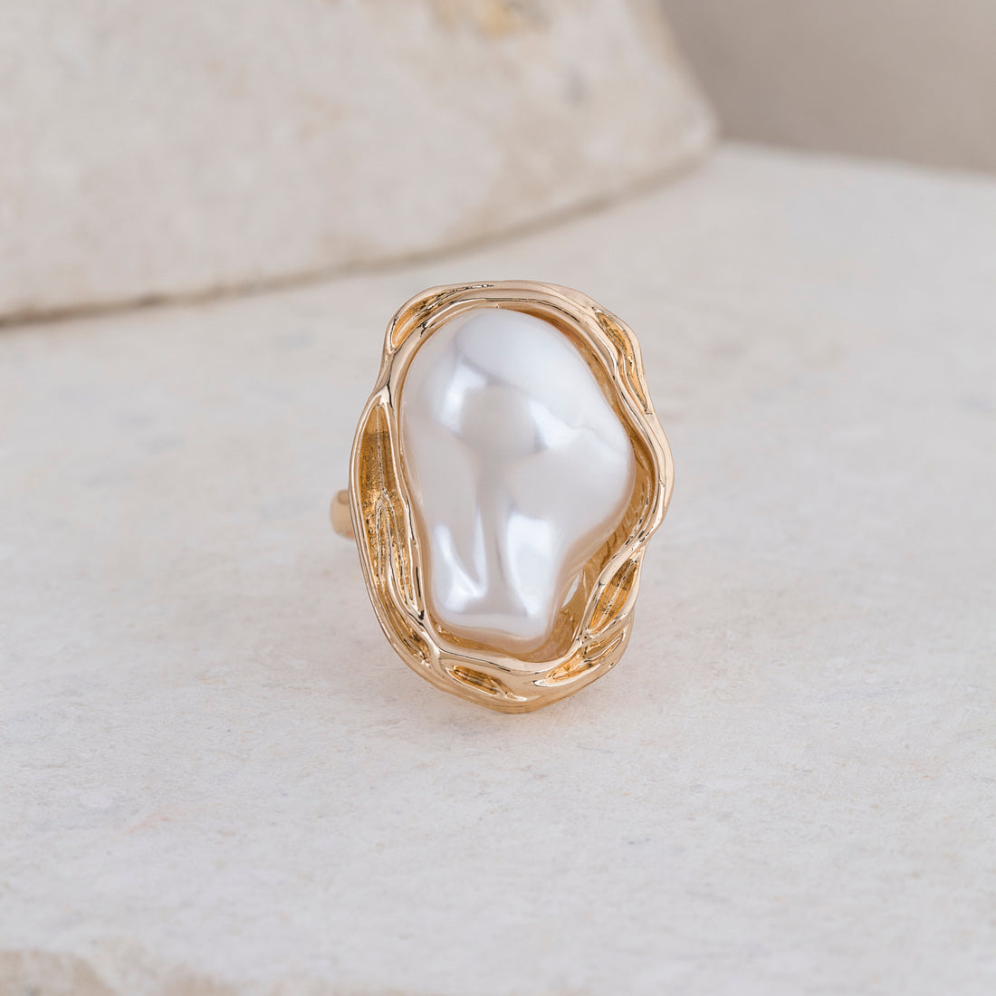 Irregular Pearl Shaped Ring