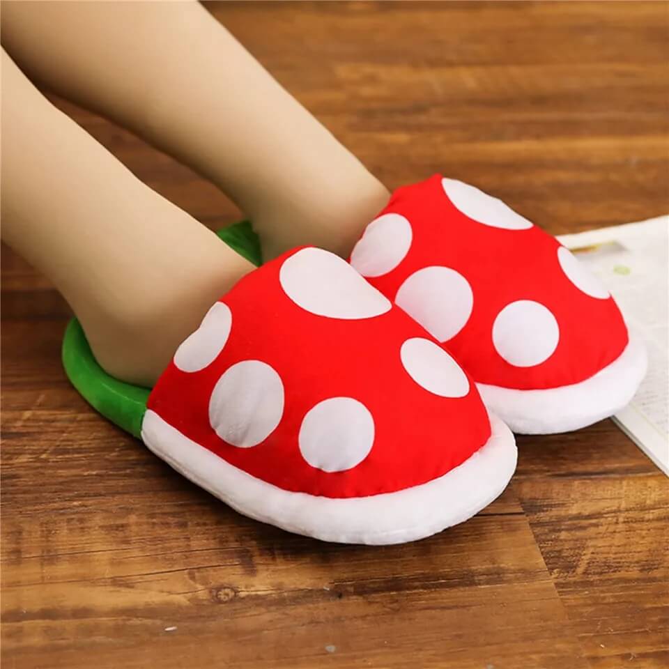 Mushroom Pirhanha Plant Slippers