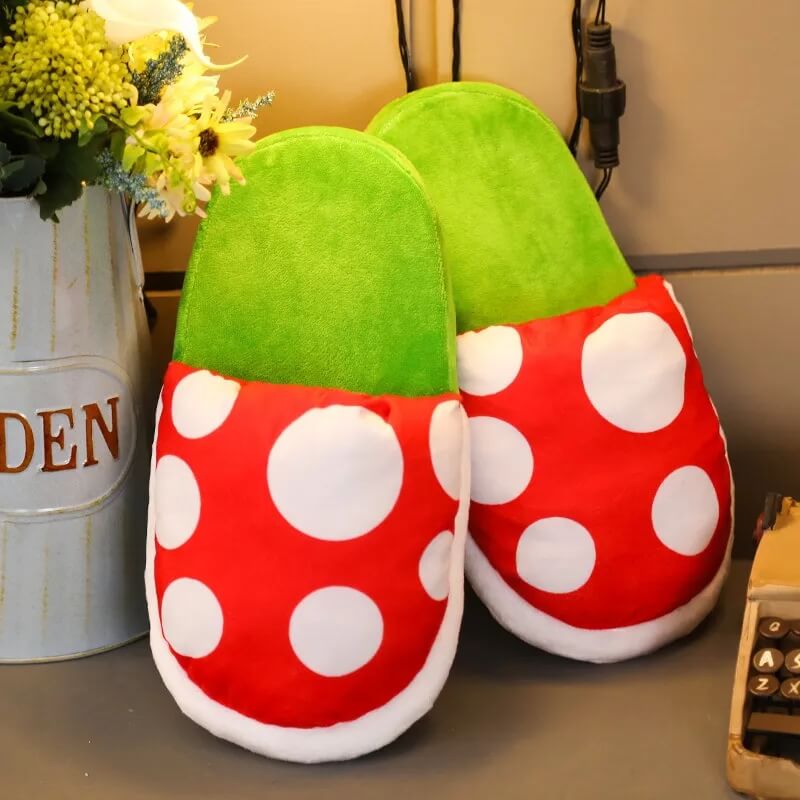 Mushroom Pirhanha Plant Slippers