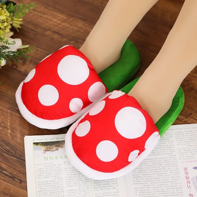 Mushroom Pirhanha Plant Slippers