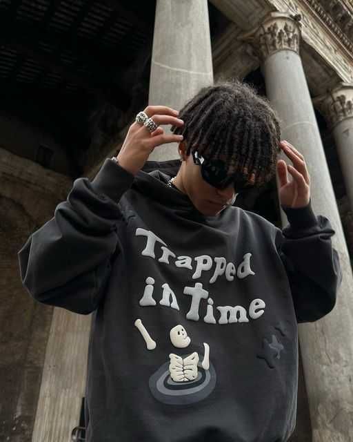 Oversized Y2K Graffiti Hoodie