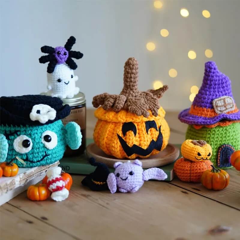 Pumpkin Crochet Halloween DIY Kit