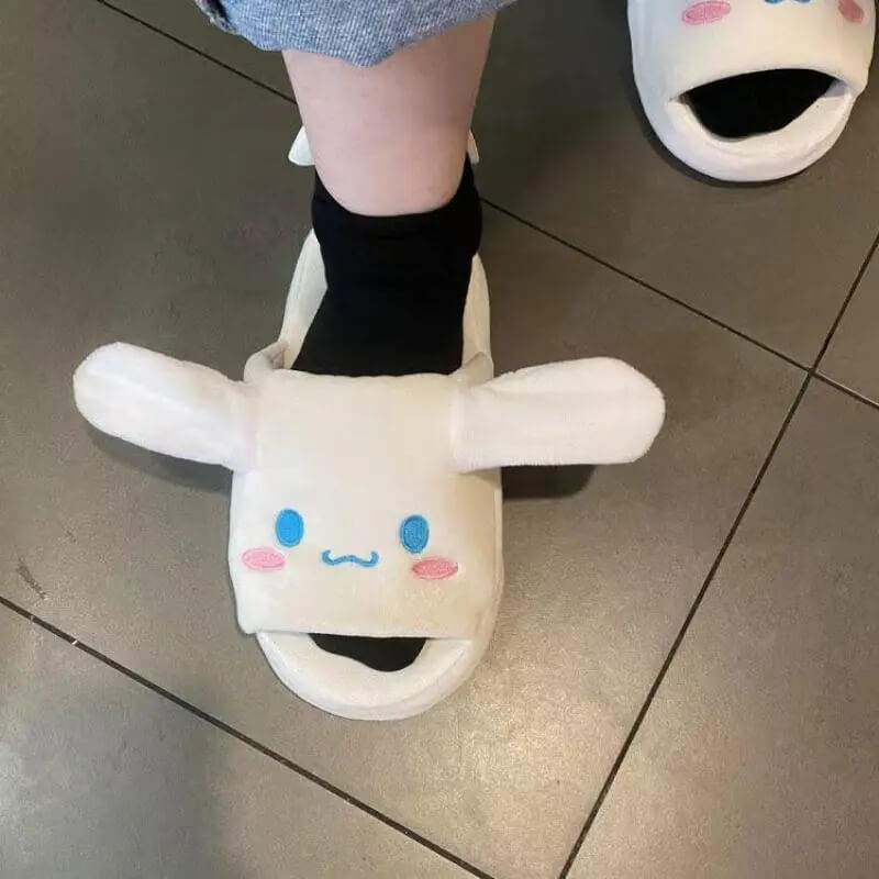 Sanrio Moving Ear Slippers