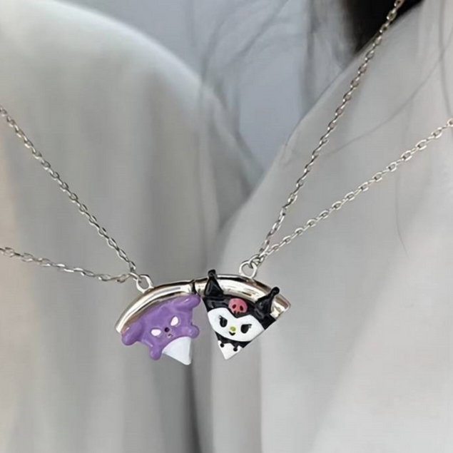 Sanrio Pizza Magnetic Friendship Necklace Set