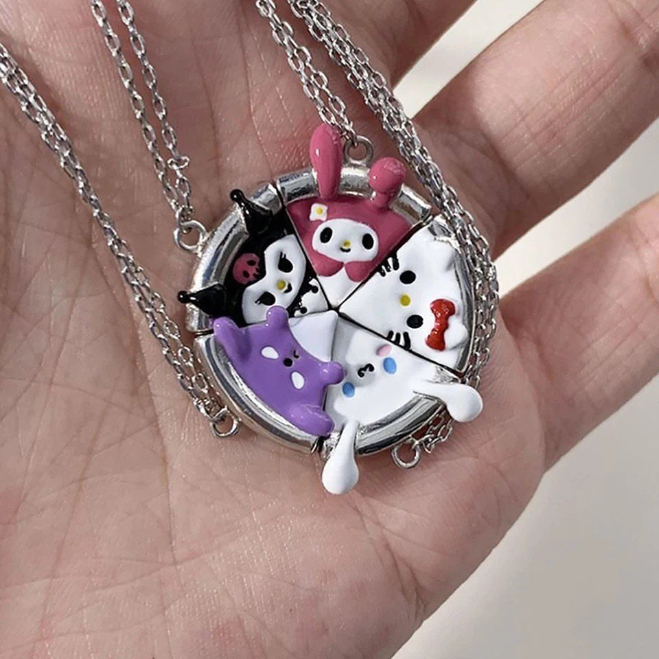 Sanrio Pizza Magnetic Friendship Necklace Set