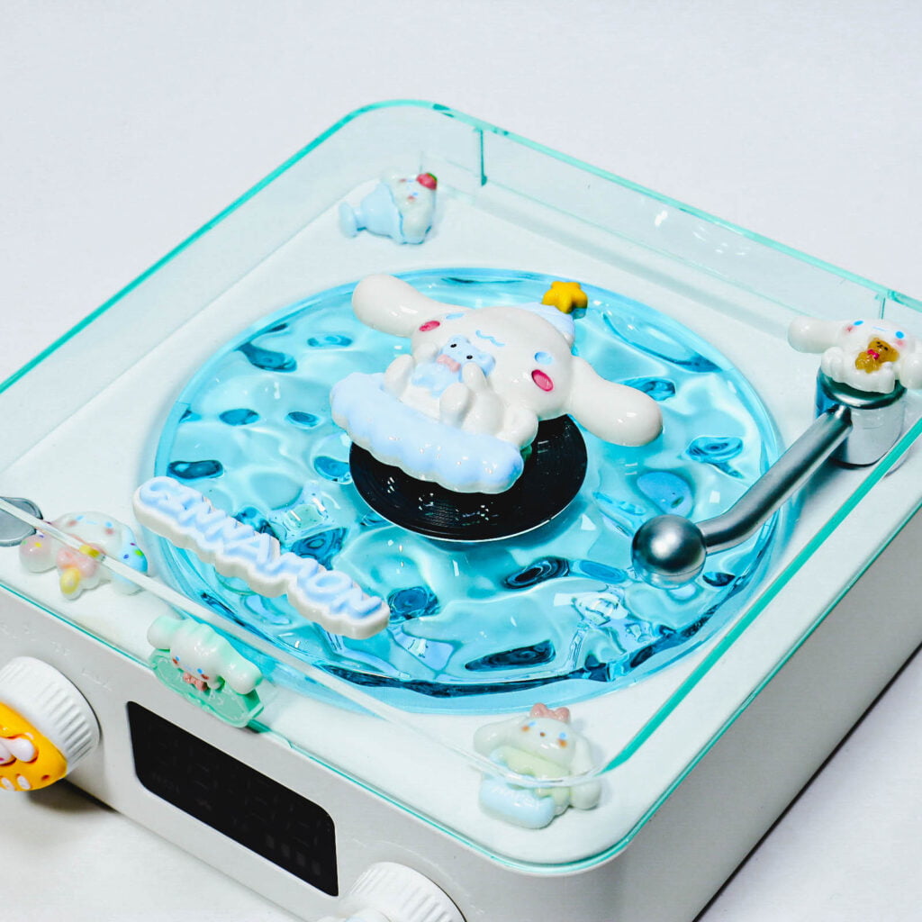 Sanrio Retro Speaker Wave Projector