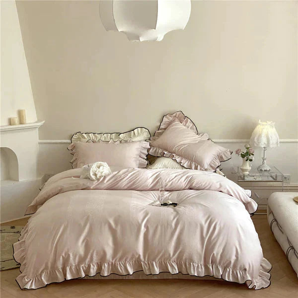 Silky Ruffle Bedding Set