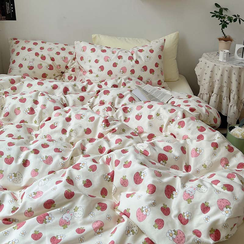 Strawberry Print Bedsheet Set