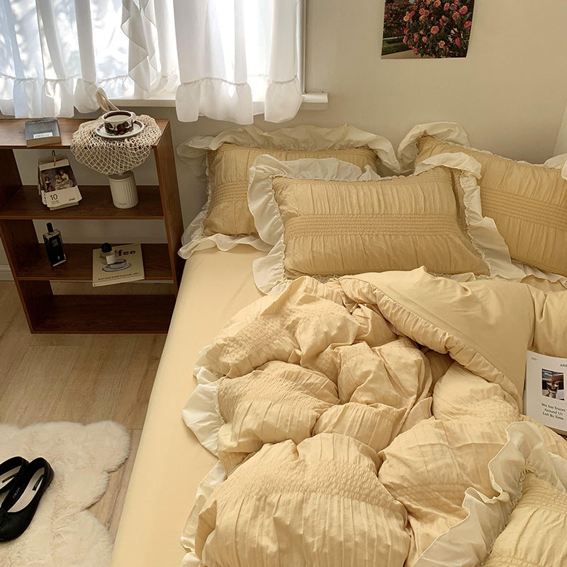 Texture Ruffle Bedding Set