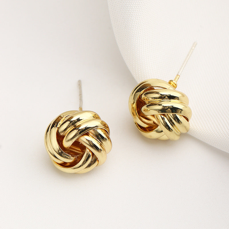 Twisted Swirl Stud Earrings