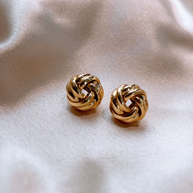 Twisted Swirl Stud Earrings