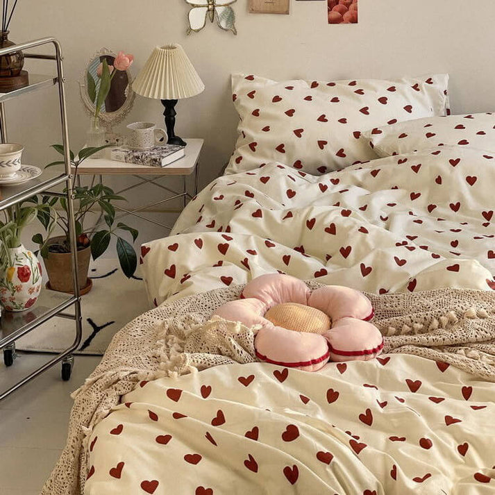 Vintage Red Hearts Bedding Set