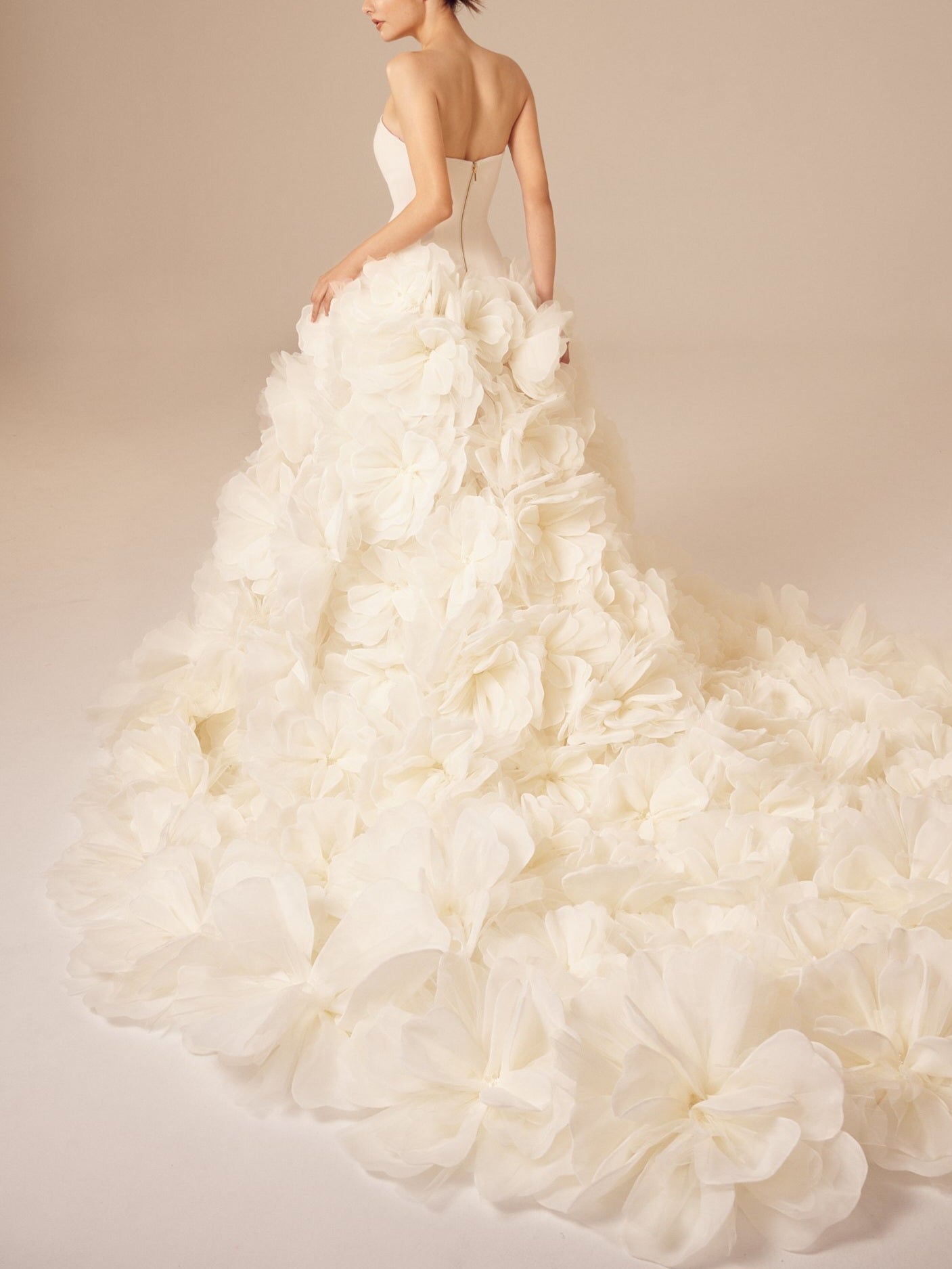 White 3D Floral Strapless Wedding Dress